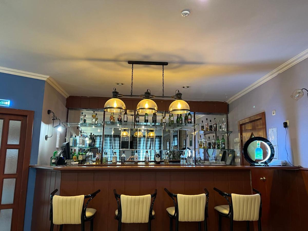 Green Hotel Atyraū Екстериор снимка